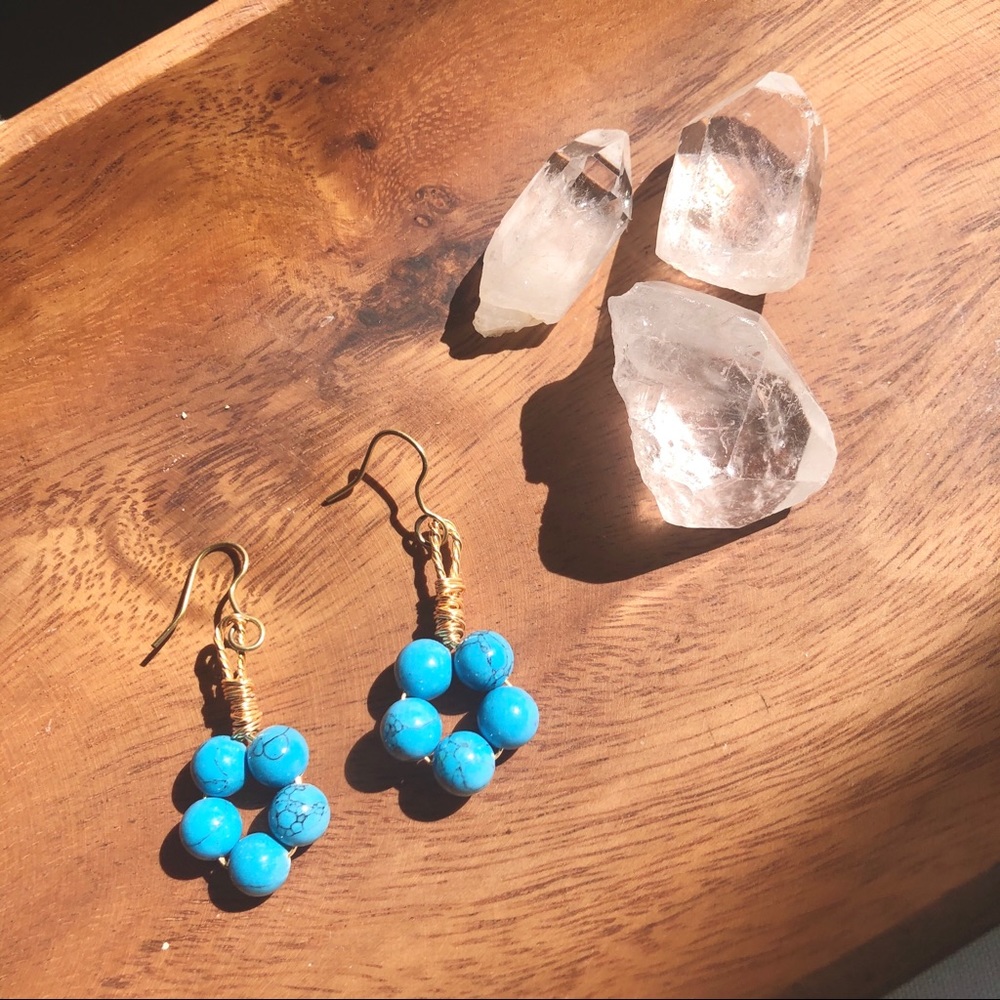 🍋 3/$25 NWOT gold + stone dangle earrings ☀️